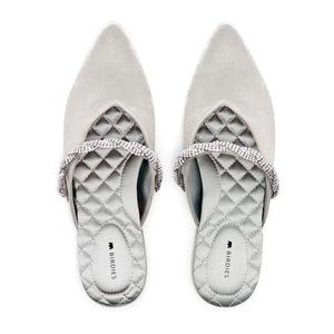 NWOT BIRDIES The Swan